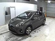 2019 TOYOTA AQUA