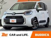 2022 TOYOTA SIENTA