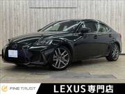 2017 LEXUS IS