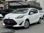2019 TOYOTA AQUA