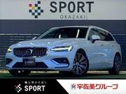 2020 VOLVO V60