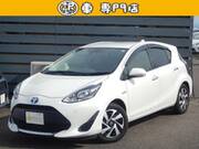 2019 TOYOTA AQUA