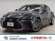 2021 LEXUS IS