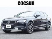 2019 VOLVO V90