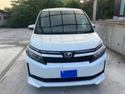 2014 TOYOTA VOXY