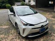 2019 TOYOTA PRIUS