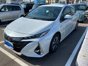 2020 TOYOTA PRIUS PHV