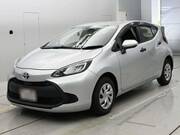 2023 TOYOTA AQUA