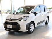 2024 TOYOTA SIENTA