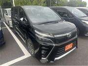 2021 TOYOTA VOXY