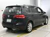 VOLKSWAGEN GOLF TOURAN
