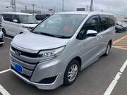 2017 TOYOTA NOAH X