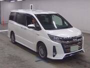 2018 TOYOTA NOAH