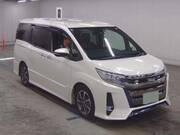 2020 TOYOTA NOAH
