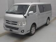 2013 TOYOTA HIACE VAN