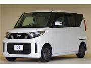 2024 NISSAN ROOX