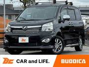 2013 TOYOTA VOXY