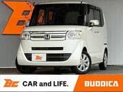 2017 HONDA N-BOX