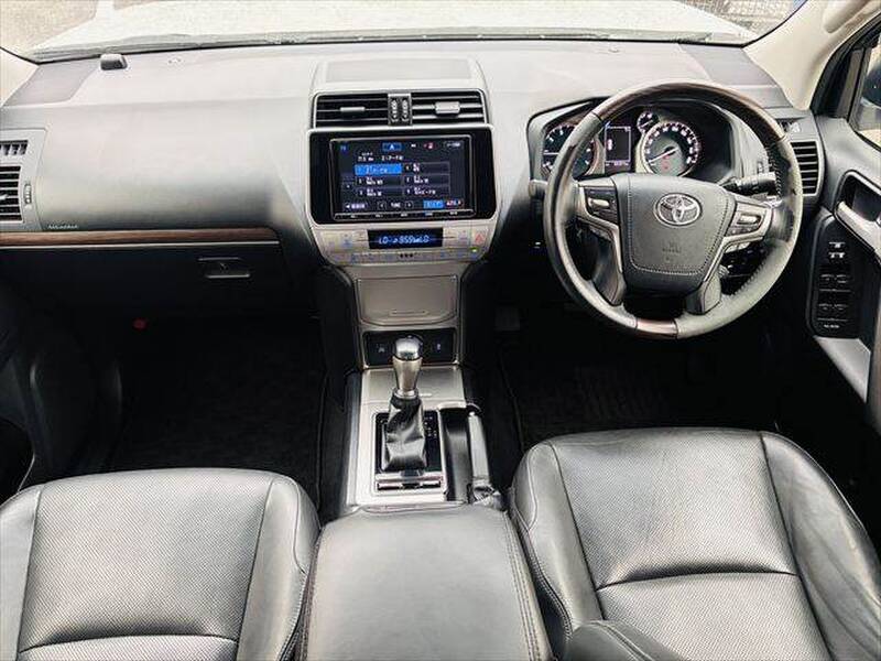 2018 TOYOTA LAND CRUISER PRADO (LEXUS GX400) for sale - photo 4