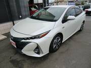 2017 TOYOTA PRIUS PHV