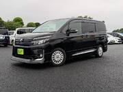 2015 TOYOTA VOXY