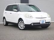 2009 MAZDA VERISA