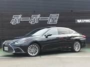 2019 LEXUS ES