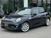 2020 BMW MINI COOPER S