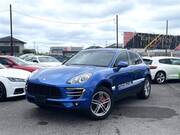 2014 PORSCHE MACAN