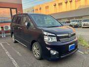2012 TOYOTA VOXY