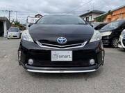 2011 TOYOTA PRIUS ALPHA