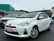 2013 TOYOTA AQUA