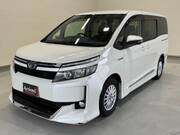 2014 TOYOTA VOXY