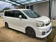 2010 TOYOTA VOXY