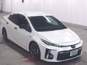 2017 TOYOTA PRIUS PHV