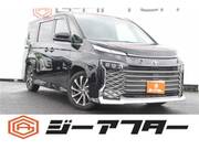 2022 TOYOTA VOXY