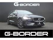2022 VOLVO V60