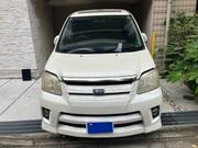 2005 TOYOTA NOAH S