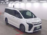 2021 TOYOTA VOXY