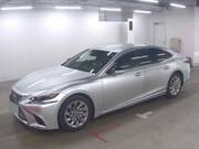 2018 LEXUS LS