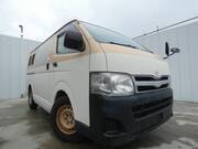 2013 TOYOTA HIACE VAN