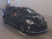 2015 TOYOTA AQUA