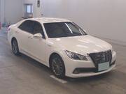 2013 TOYOTA CROWN HYBRID