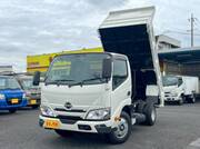 2025 HINO DUTRO