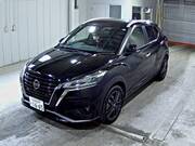 2022 NISSAN KICKS