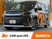 2022 TOYOTA VOXY
