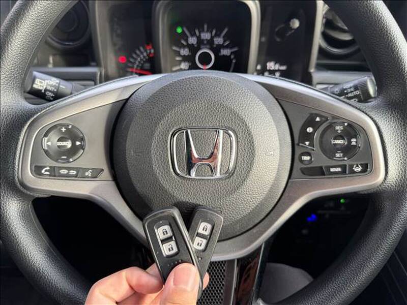 2022 HONDA N-VAN for sale - photo 5