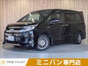 2019 TOYOTA NOAH