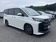 2025 TOYOTA NOAH