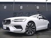 2024 VOLVO V60